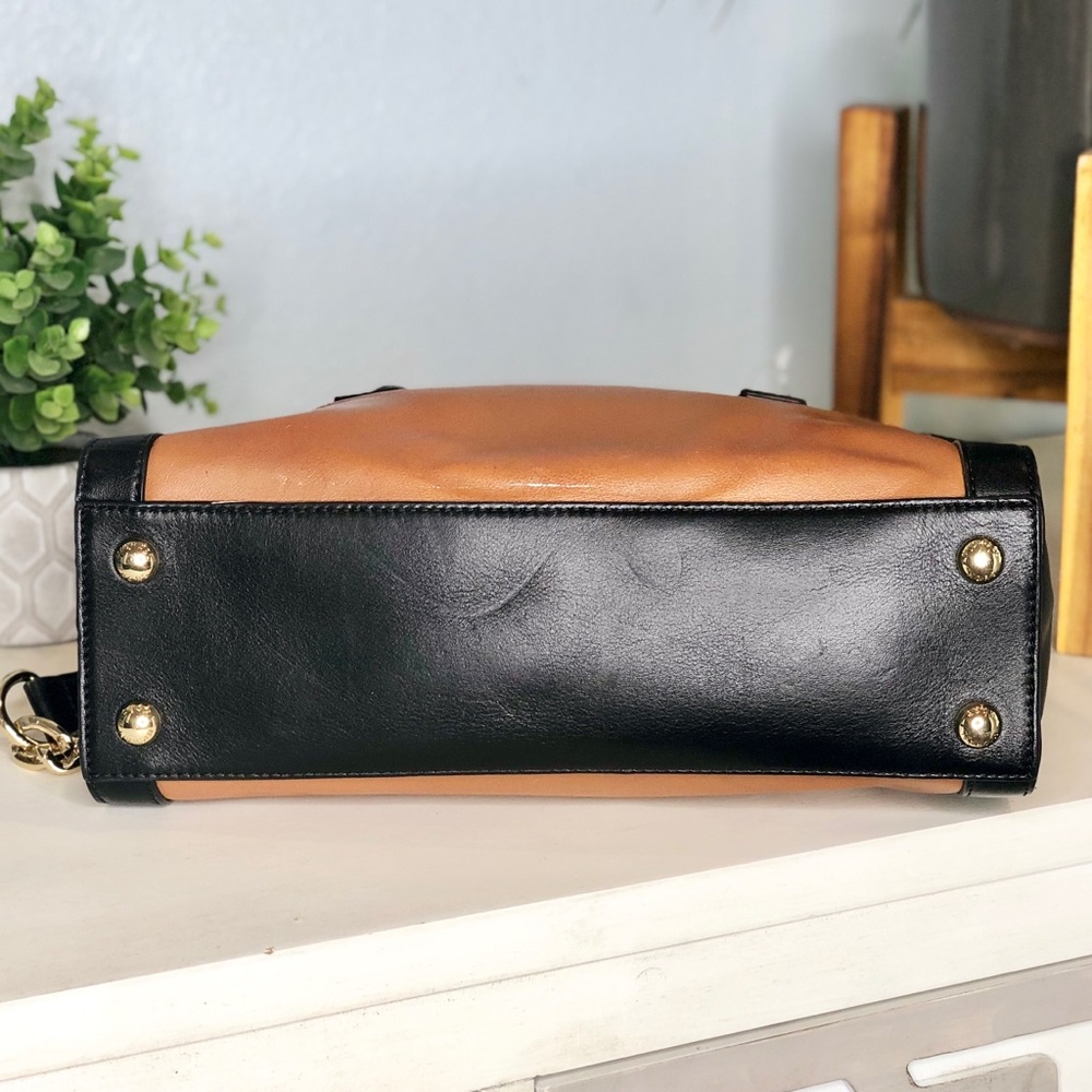 Michael Kors SATCHEL - Picture 10 of 11